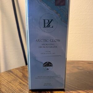 Below Zero Arctic Glow Hydrating 24H Moisturizer